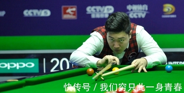 的舞台上 的舞台上